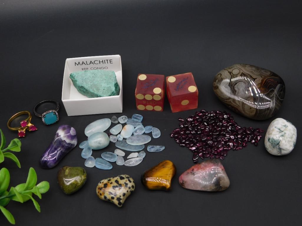 MIXED LOT ROCK STONE LAPIDARY SPECIMEN: MIXED LOT ROCK STONE LAPIDARY SPECIMEN - Authentic estate find offered in our online auction. Perfect for collectors, resellers, and enthusiasts of vintage, antiques, minerals, rocks, crystals, jewelr