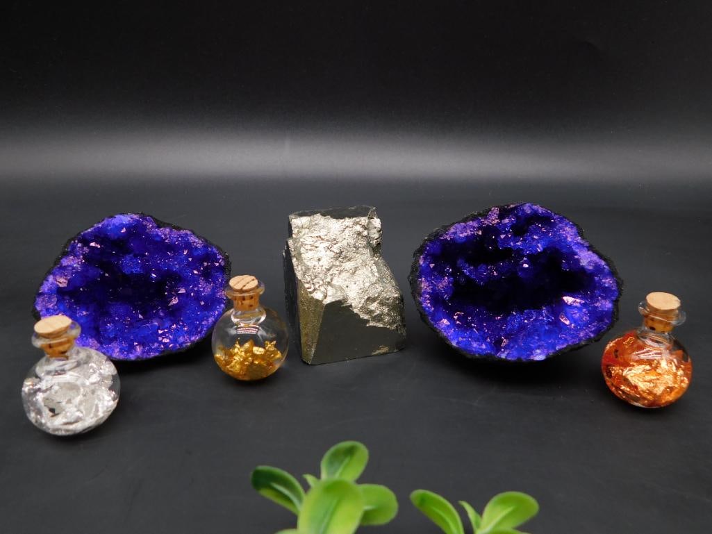 MIXED LOT ROCK STONE LAPIDARY SPECIMEN: MIXED LOT ROCK STONE LAPIDARY SPECIMEN - Authentic estate find offered in our online auction. Perfect for collectors, resellers, and enthusiasts of vintage, antiques, minerals, rocks, crystals, jewelr