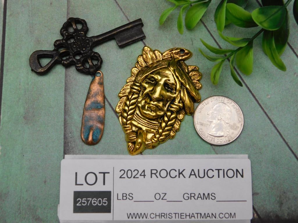 MIXED PENDANTS - 2