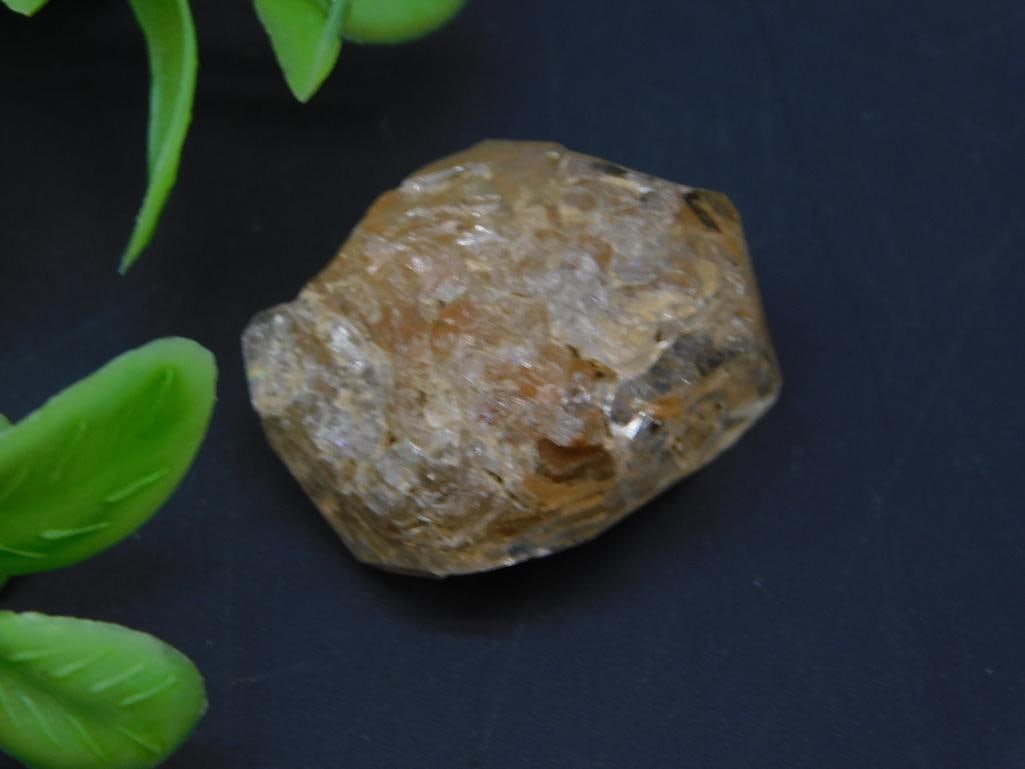 HERKIMER DIAMONDS ROCK STONE LAPIDARY SPECIMEN: HERKIMER DIAMONDS ROCK STONE LAPIDARY SPECIMEN — Part of our Discover Mystic Finds, Crystals and Gems auction at HATMAN'S Auctions! Please see photos for measurements and condition. YES, we have in-