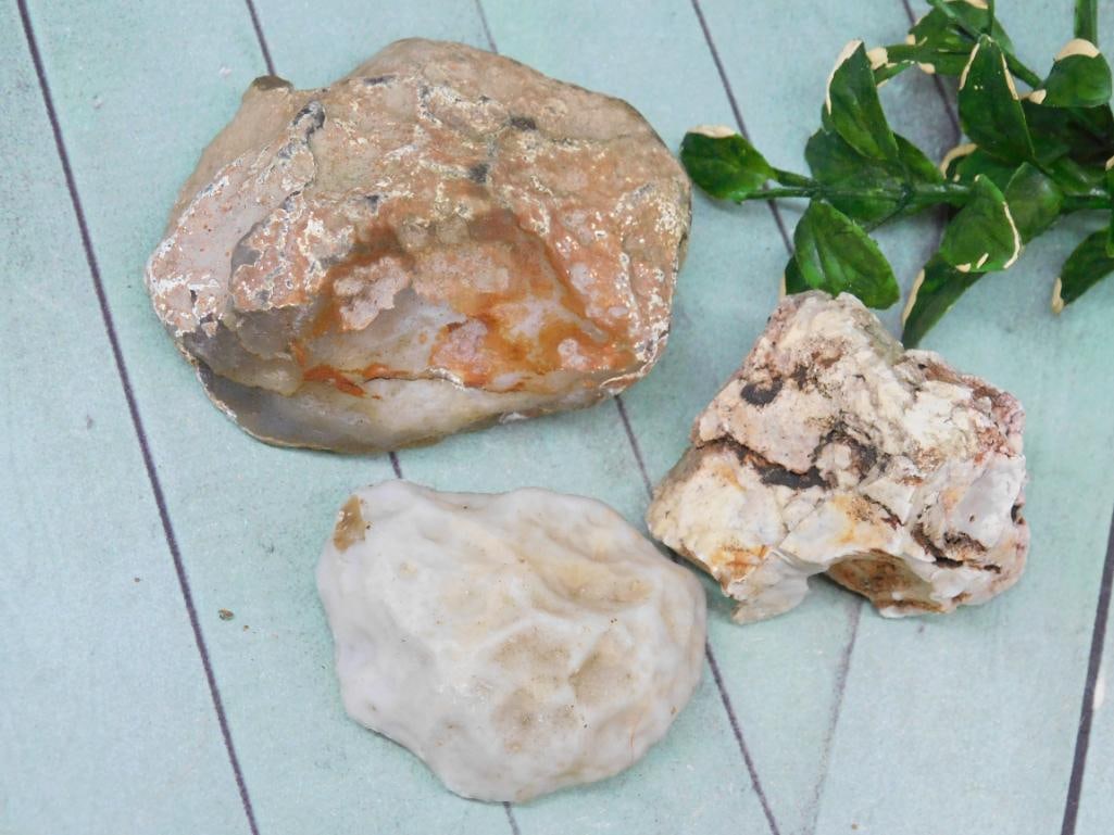 MIXED LOT ROCK STONE LAPIDARY SPECIMEN: MIXED LOT ROCK STONE LAPIDARY SPECIMEN