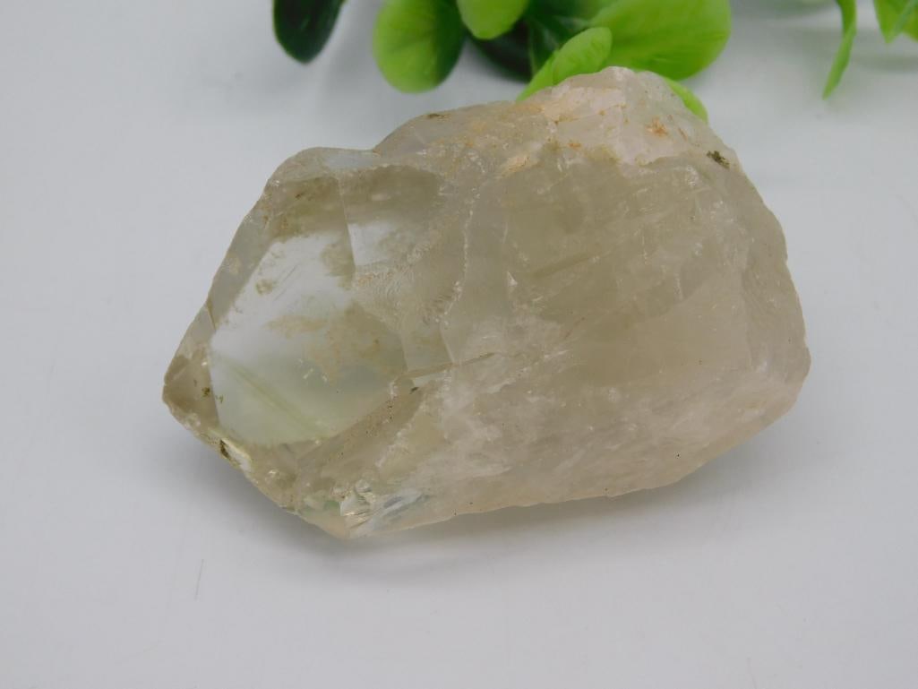 QUARTZ ROCK STONE LAPIDARY SPECIMEN: QUARTZ ROCK STONE LAPIDARY SPECIMEN - Part of our Discover Mystic Finds, Crystals and Gems auction at HATMAN'S Auctions! Please see photos for measurements and condition. YES, we have in-house shippin