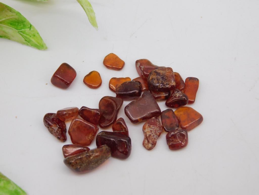 Small Polished Red Stones - 12 Grams Total Weight ROCK STONE LAPIDARY SPECIMEN: Small Polished Red Stones - 12 Grams Total Weight ROCK STONE LAPIDARY SPECIMEN - Part of our Discover Mystic Finds, Crystals and Gems auction at HATMAN'S Auctions! Please see photos for measurements a