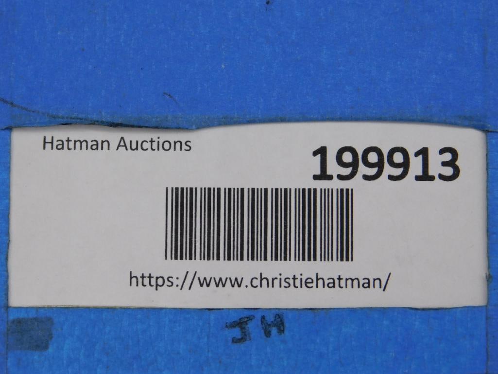 STRETCH BRACELETS: STRETCH BRACELETS — Part of our Discover Buried Treasure, Crystals and Gems auction at HATMAN'S Auctions! Please see photos for measurements and condition. YES, we have in-house shipping! We have