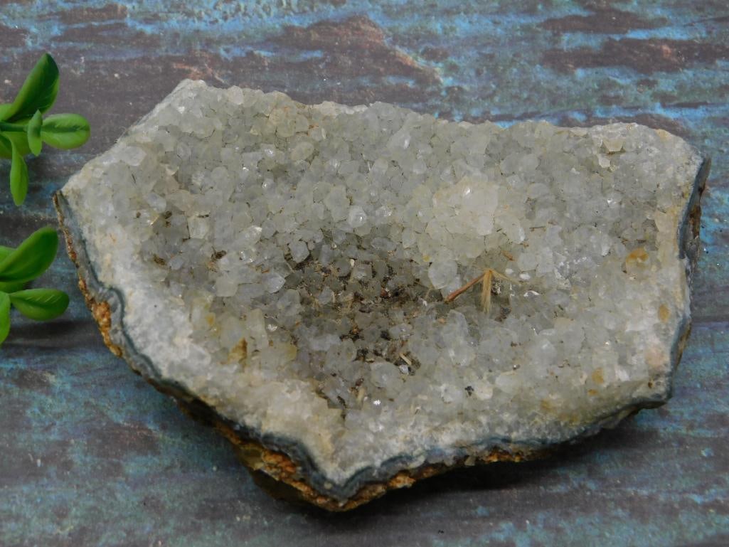 ROCK STONE LAPIDARY SPECIMEN: ROCK STONE LAPIDARY SPECIMEN - Part of our Discover Golden Attic, Crystals and Gems auction at HATMAN'S Auctions! Please see photos for measurements and condition. YES, we have in-house shipping! We