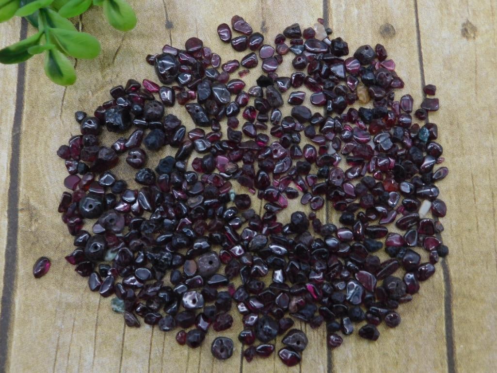 GARNET ROCK STONE LAPIDARY SPECIMEN (1 of 3)