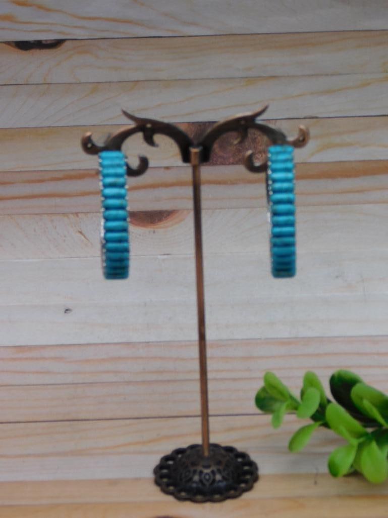 COSTUME JEWELRY EARRINGS: WELCOME TO HATMAN AUCTIONS! SPECIAL NOTICE: Please see photos for measurements and descriptions. ***Yes, we have in house shipping with MANY REPEAT CUSTOMERS because of our streamlined service. ****We
