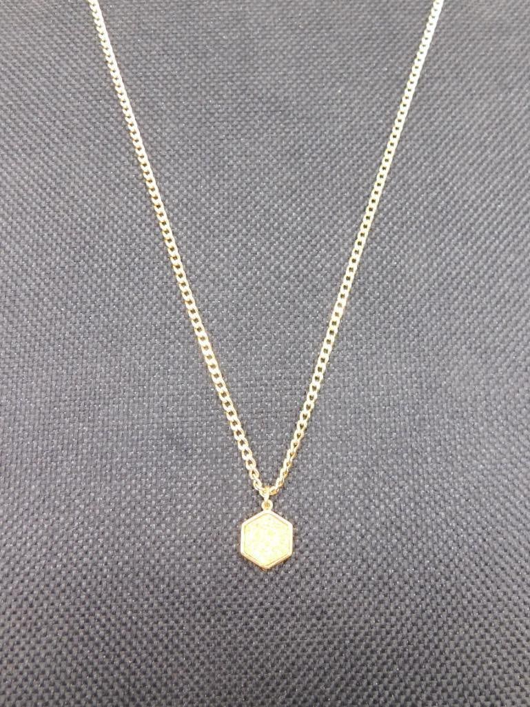 DRUZY QUARTZ PENDANT ON CHAIN ROCK STONE LAPIDARY SPECIMEN: WELCOME TO HATMAN AUCTIONS! SPECIAL NOTICE: Please see photos for measurements and descriptions. ***Yes, we have in house shipping with MANY REPEAT CUSTOMERS because of our streamlined service. ****We