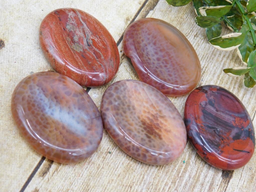 WORRY STONES ROCK STONE LAPIDARY SPECIMEN: WELCOME TO HATMAN AUCTIONS! SPECIAL NOTICE: Please see photos for measurements and descriptions. ***Yes, we have in house shipping with MANY REPEAT CUSTOMERS because of our streamlined service. ****We
