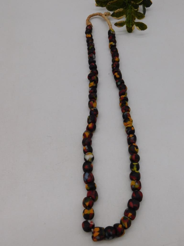 AFRICAN TRADE BEADS ROCK STONE LAPIDARY SPECIMEN (1 of 2)