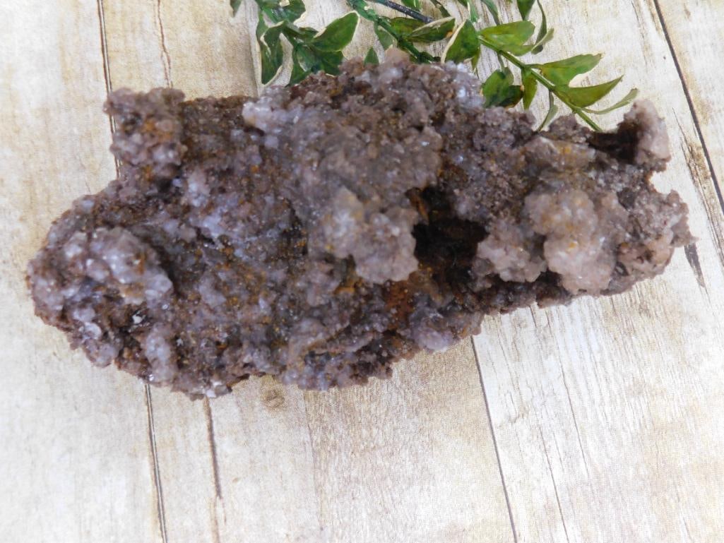 DRUZY CHALCEDONY ROCK STONE LAPIDARY SPECIMEN: WELCOME TO HATMAN AUCTIONS! SPECIAL NOTICE: Please see photos for measurements and descriptions. ***Yes, we have in house shipping with MANY REPEAT CUSTOMERS because of our streamlined service. ****We