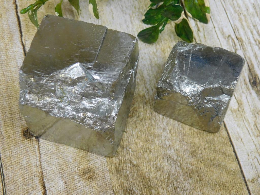 ILLUSTRIOUS SPANISH PYRITE CUBE ROCK STONE LAPIDARY SPECIMEN (1 of 2)
