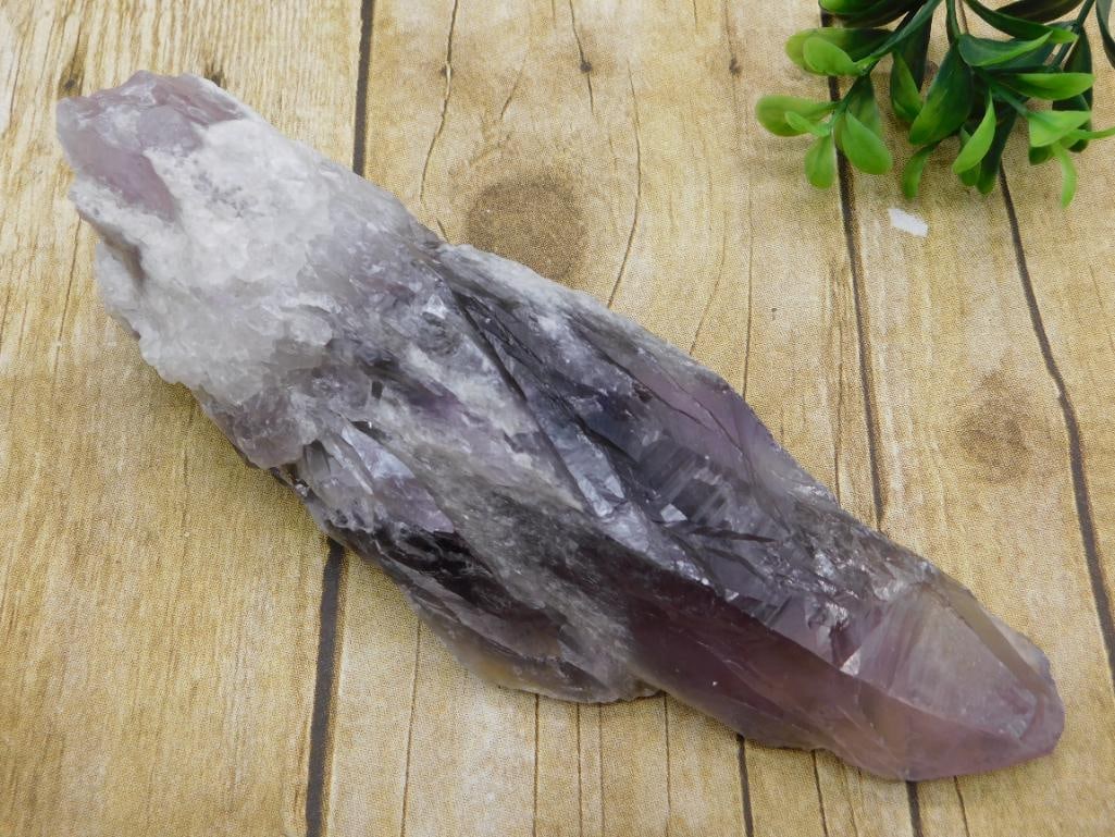 AMETHYST SCEPTER ROCK STONE LAPIDARY SPECIMEN: WELCOME TO HATMAN AUCTIONS! SPECIAL NOTICE: Please see photos for measurements and descriptions. ***Yes, we have in house shipping with MANY REPEAT CUSTOMERS because of our streamlined service.