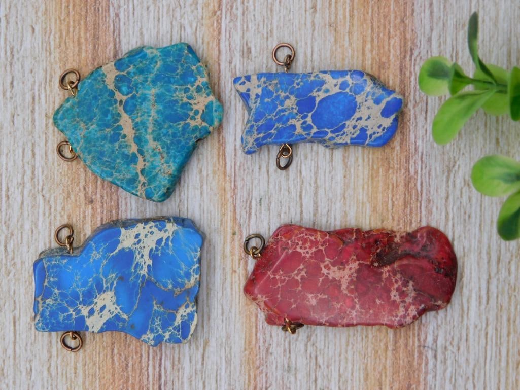 IMPRESSION JASPER PENDANTS ROCK STONE LAPIDARY SPECIMEN: IMPRESSION JASPER PENDANTS ROCK STONE LAPIDARY SPECIMEN — Part of our Discover Hidden Harbor, Crystals and Gems auction at HATMAN'S Auctions! Please see photos for measurements and condition. YES,