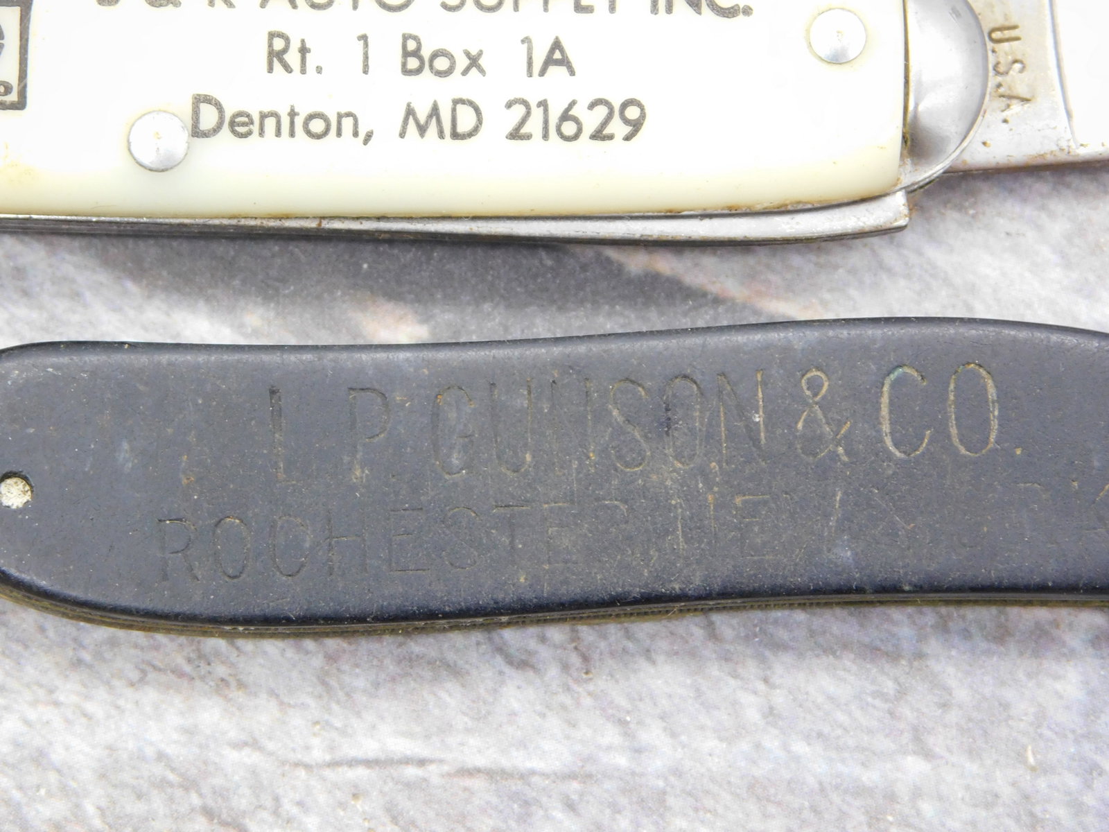 Vintage Antique Pocket Knife Lot B & R Auto Supply Promotional Denton Maryland Collectible: Vintage Antique Pocket Knife Lot B & R Auto Supply Promotional Denton Maryland Collectible. This exceptional pairing showcases two genuine vintage pocket knives with authentic patina and historical ch
