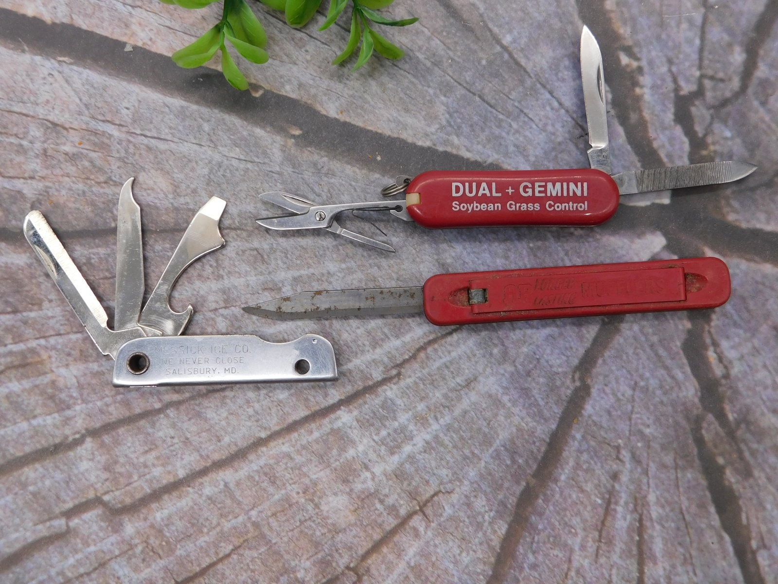 Vintage Antique Multi-Tool Pocket Knife Lot Ice Company Advertising Dual Gemini Soybean Grass (1 of 4)