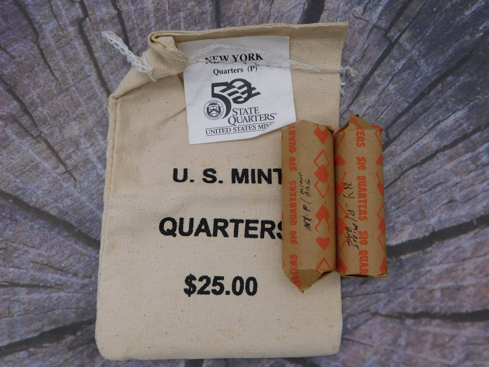 Official U.S. Mint New York State Quarters P Mint Mark Sealed Rolls Canvas Bag Collectible: Official U.S. Mint New York State Quarters P Mint Mark Sealed Rolls Canvas Bag Collectible. This vintage authentic U.S. Mint canvas storage bag from the popular 50 State Quarters program contains New 