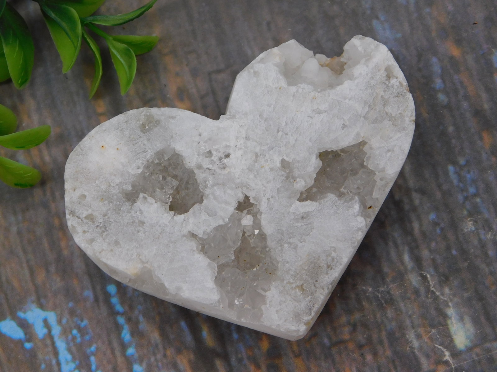 Heart Shaped White Quartz Geode Cavity Specimen Rock Stone Lapidary (1 of 1)