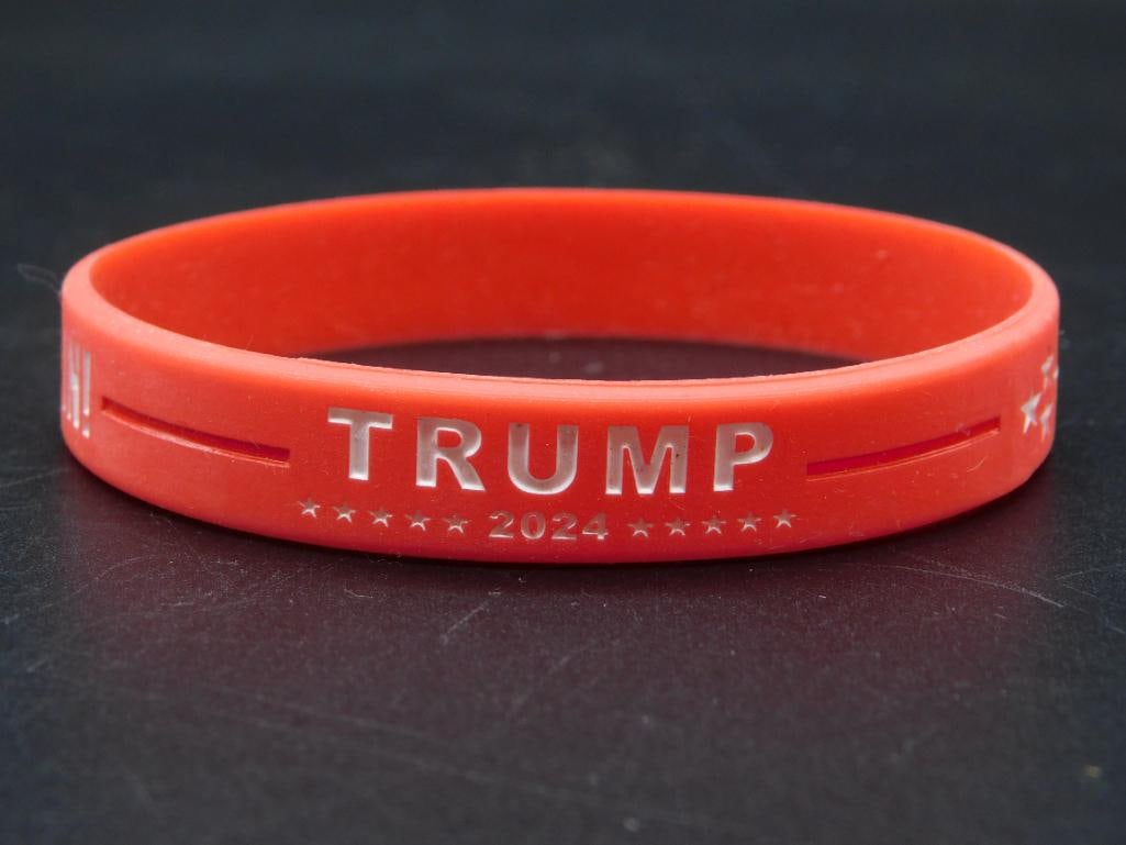 DONALD TRUMP WRIST BAND: DONALD TRUMP WRIST BAND - Authentic estate find offered in our online auction. Perfect for collectors, resellers, and enthusiasts of vintage, antiques, minerals, rocks, crystals, jewelry, and rare