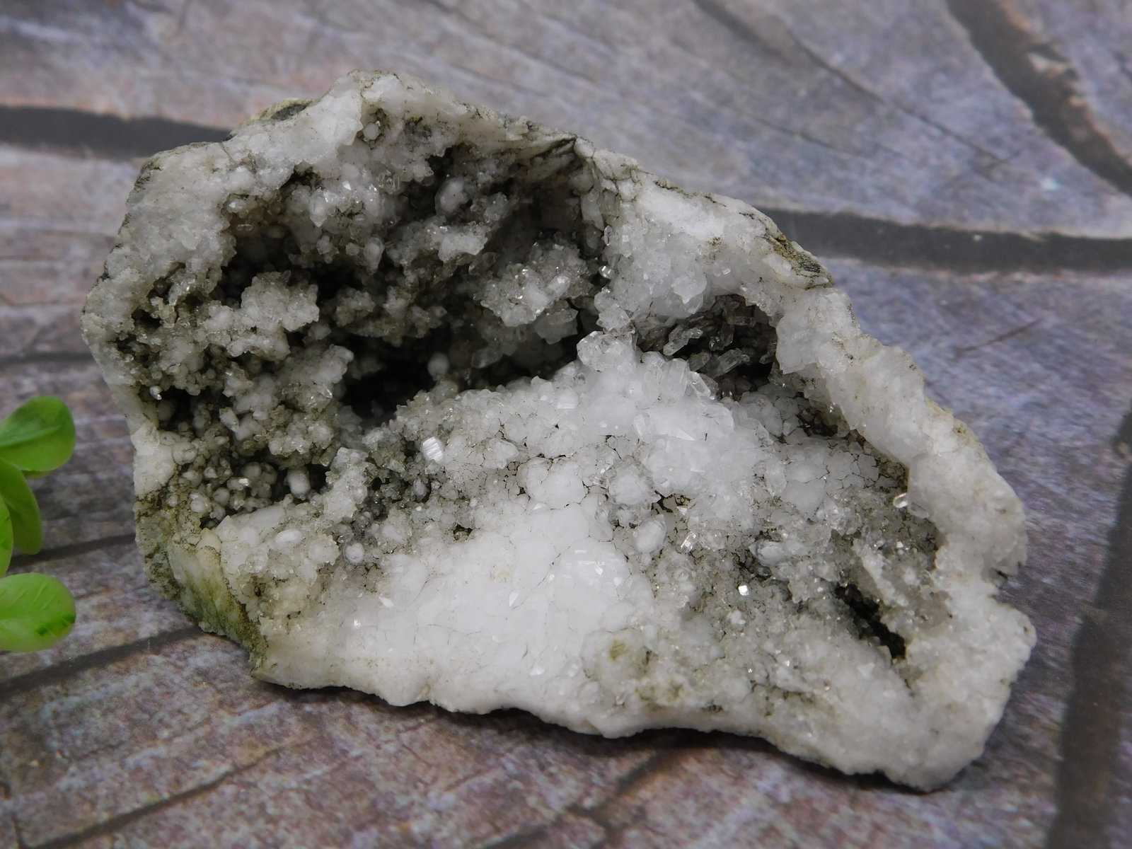 GEODE ROCK - 2