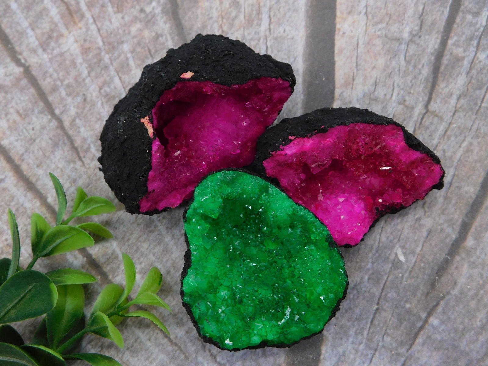 Polished Dyed Geode Druzy Specimens Pink Green Black Carved Carnelian Stone Vessel Lapidary (1 of 1)