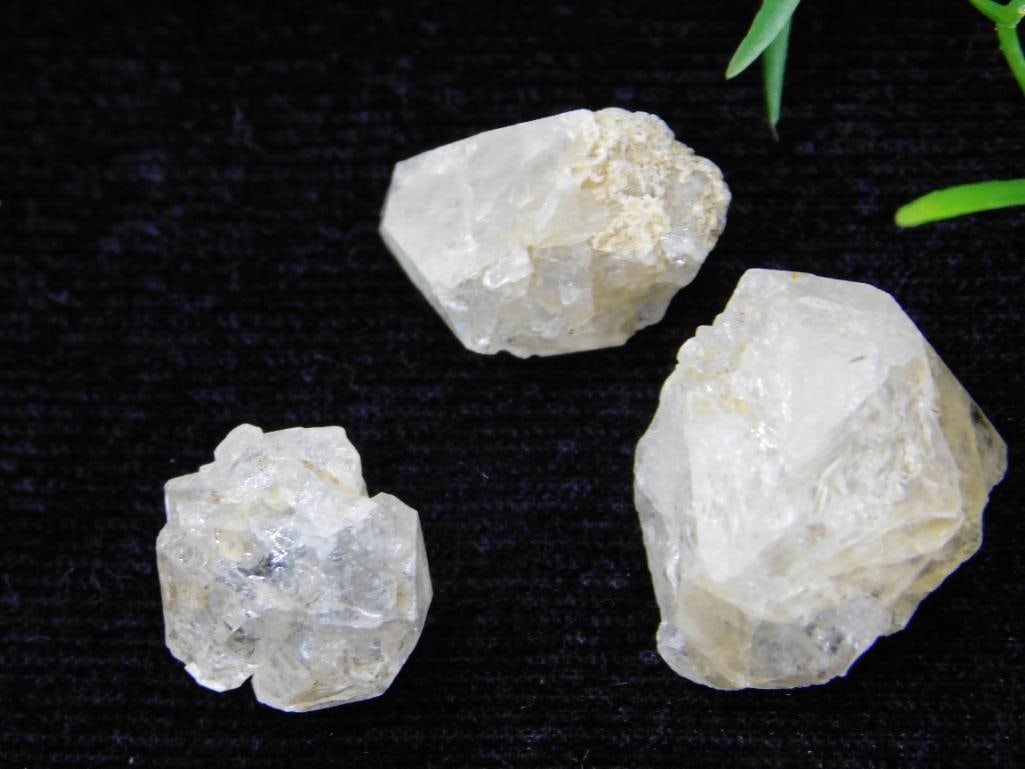 JEWELRY SALE! ROCK STONE LAPIDARY SPECIMEN: JEWELRY SALE! ROCK STONE LAPIDARY SPECIMEN - Authentic estate find offered in our online auction. Perfect for collectors, resellers, and enthusiasts of vintage, antiques, minerals, rocks, crystals, je