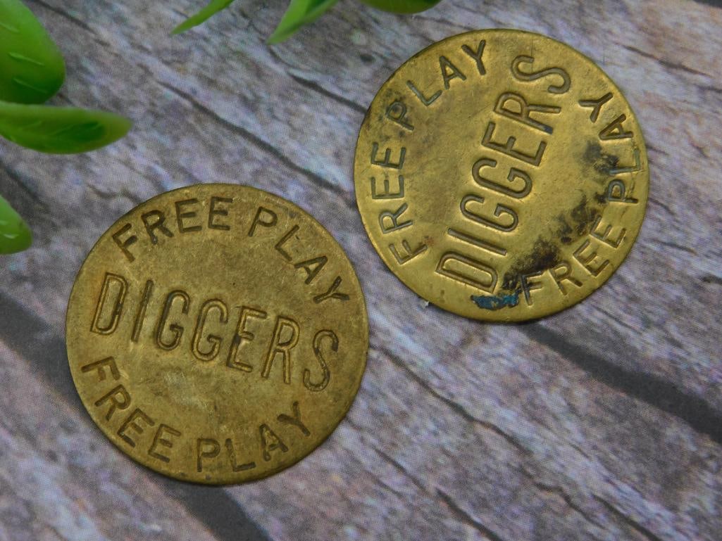 Pair of Brass ?Diggers Free Play? Tokens: Pair of Brass ?Diggers Free Play? Tokens