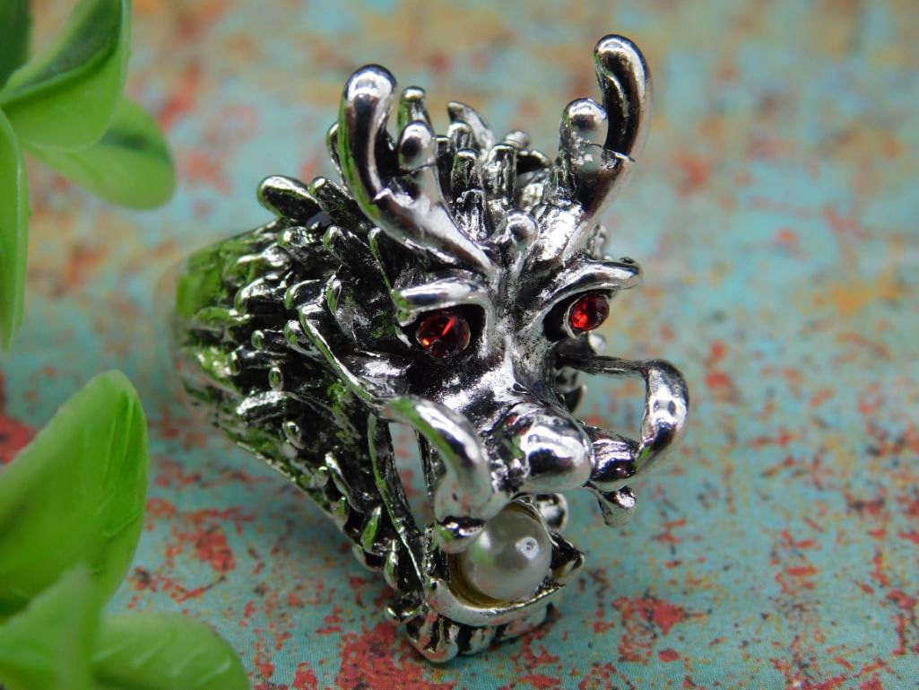 Silver-Tone Dragon Ring With Red Accents Size 7.5: Silver-Tone Dragon Ring With Red Accents Size 7.6