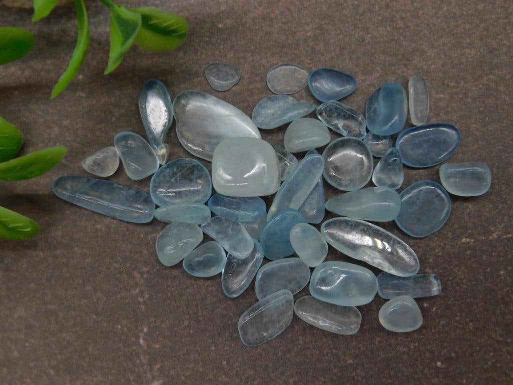 12 Grams of Aquamarine Polished Gemstones: 13 Grams of Aquamarine Polished Gemstones