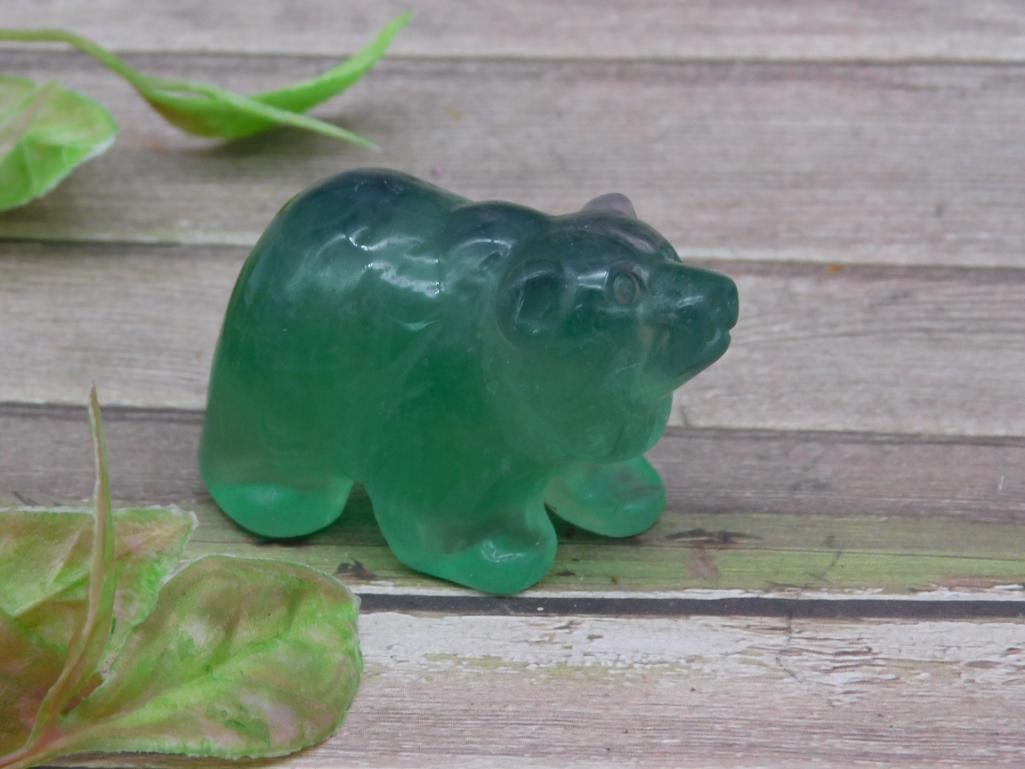 Small Green Carved Stone Bear Figurine: Small Green Carved Stone Bear Figurine