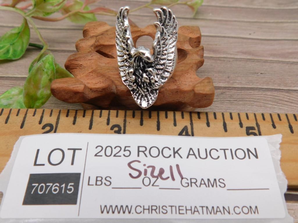 Silver-Tone Eagle Ring With Intricate Detailing - 3