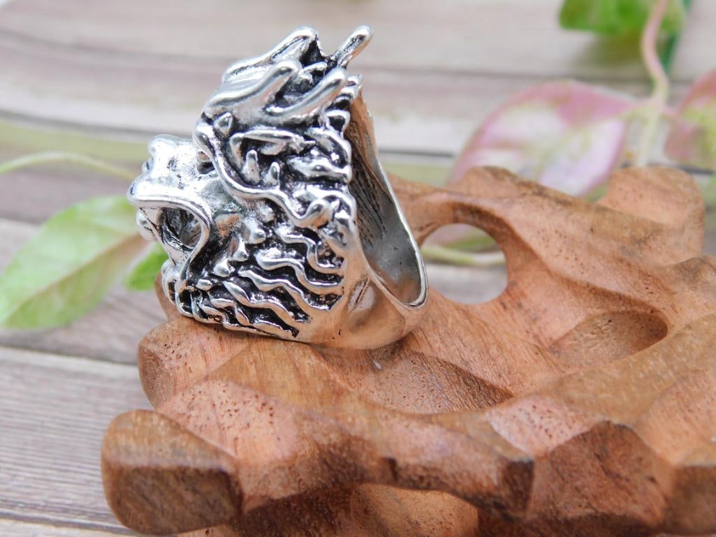 Silver Dragon Motif Ring Size 7.5 - 2