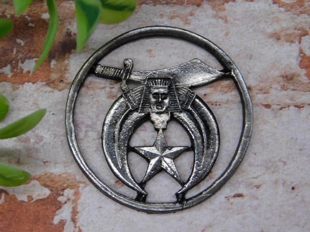 Metal Fraternal Emblem With Crescent and Sword Design: Metal Fraternal Emblem With Crescent and Sword Design