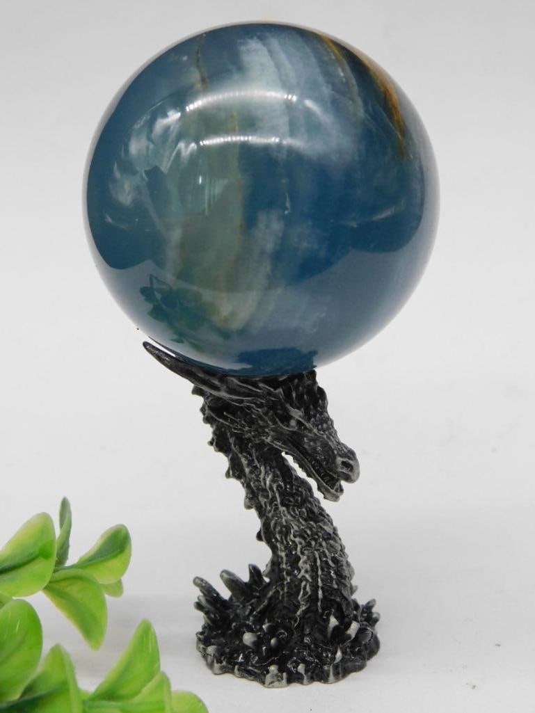 Blue Stone Sphere on Dragon Base with Approx. 219 Grams: Blue Stone Sphere on Dragon Base with Approx. 219 Grams