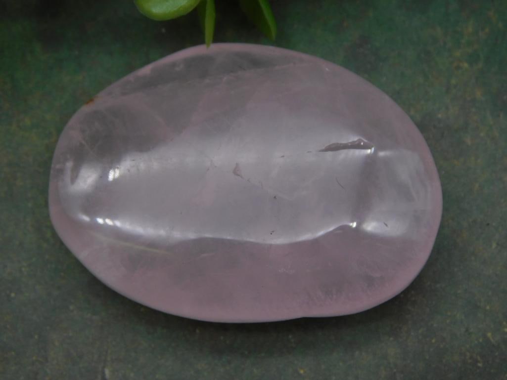 Rose Quartz Stone Approximately 34 Grams ROCK STONE LAPIDARY SPECIMEN: Rose Quartz Stone Approximately 34 Grams ROCK STONE LAPIDARY SPECIMEN