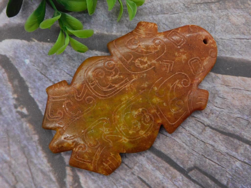 CARVED JADE PENDANT ROCK STONE LAPIDARY SPECIMEN: CARVED JADE PENDANT ROCK STONE LAPIDARY SPECIMEN — Part of our Discover Antique Alley, Crystals and Gems auction at HATMAN'S Auctions! Please see photos for measurements and condition. YES, we have