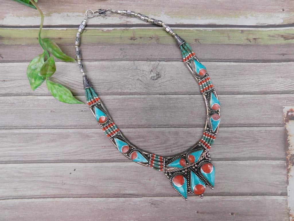 Turquoise and Coral Necklace with Accents: Turquoise and Coral Necklace with Accents