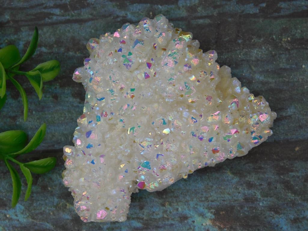 Quartz Cluster With Iridescent Coating: Quartz Cluster With Iridescent Coating