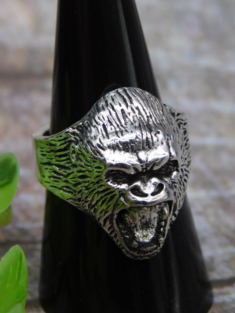 Silver-Tone Gorilla Design Ring Size 9: Silver-Tone Gorilla Design Ring Size 10