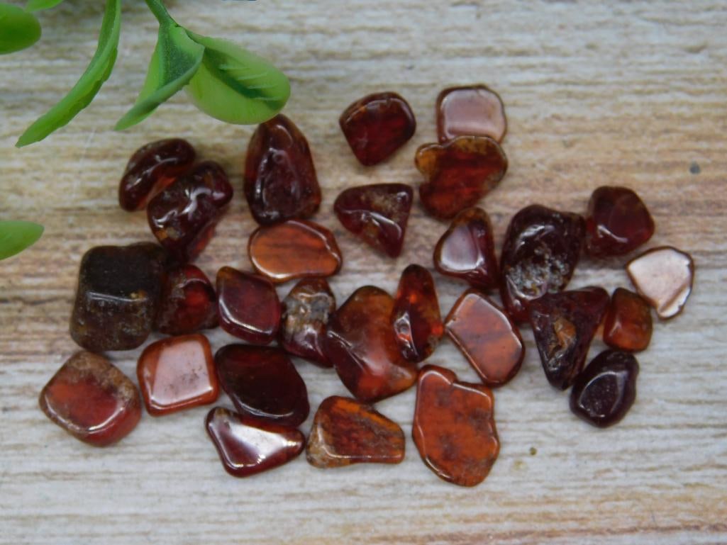 12 Grams of Polished Orange Garnet Gemstones: 13 Grams of Polished Orange Garnet Gemstones