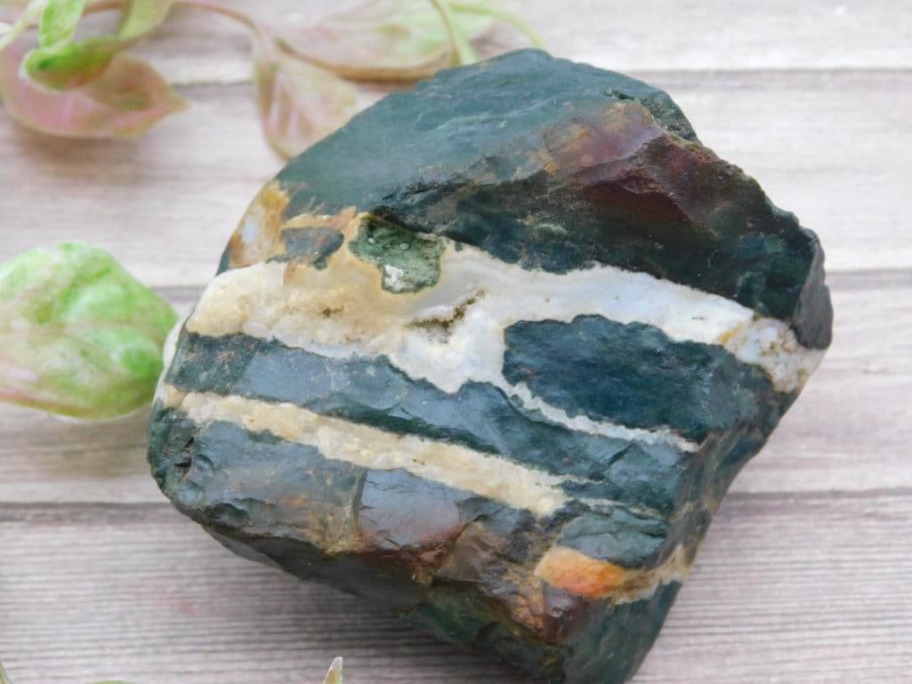 Rough Stone With Varied Strata Patterns: Rough Stone With Varied Strata Patterns