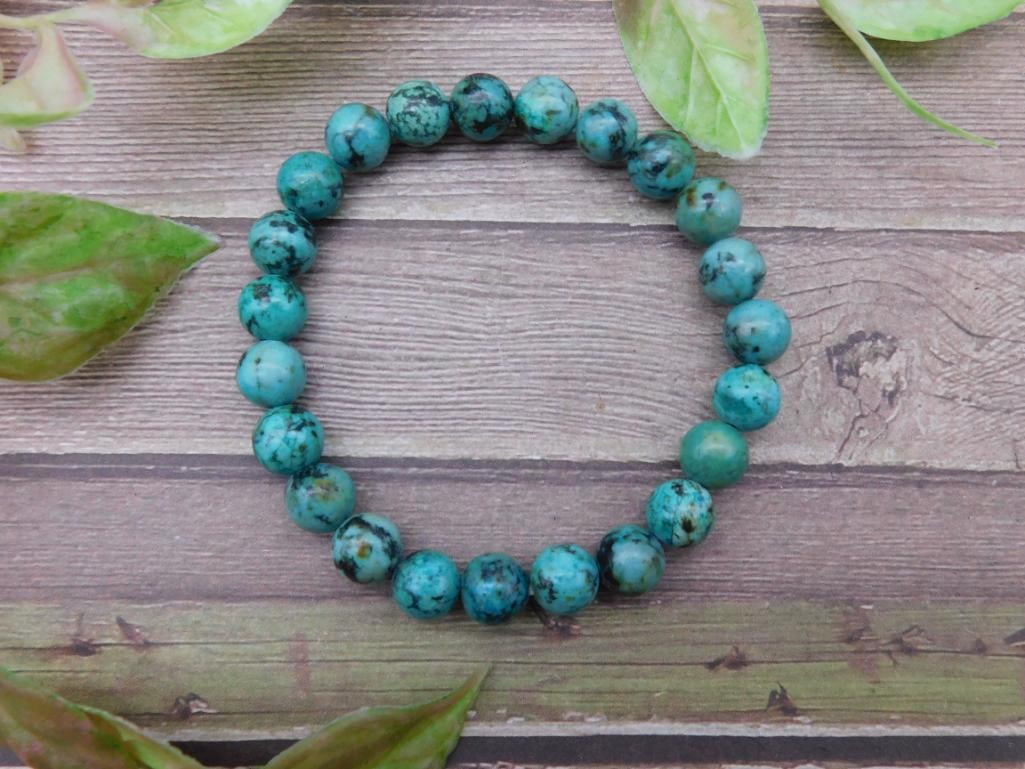 Turquoise Bead Stretch Bracelet with Design: Turquoise Bead Stretch Bracelet with Design