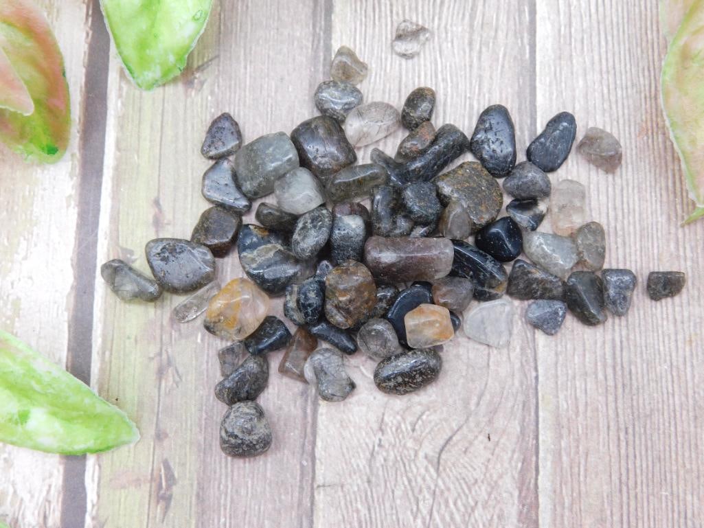 Black Quartz Gemstones 12 Grams Auction Lot: Black Quartz Gemstones 12 Grams Auction Lot