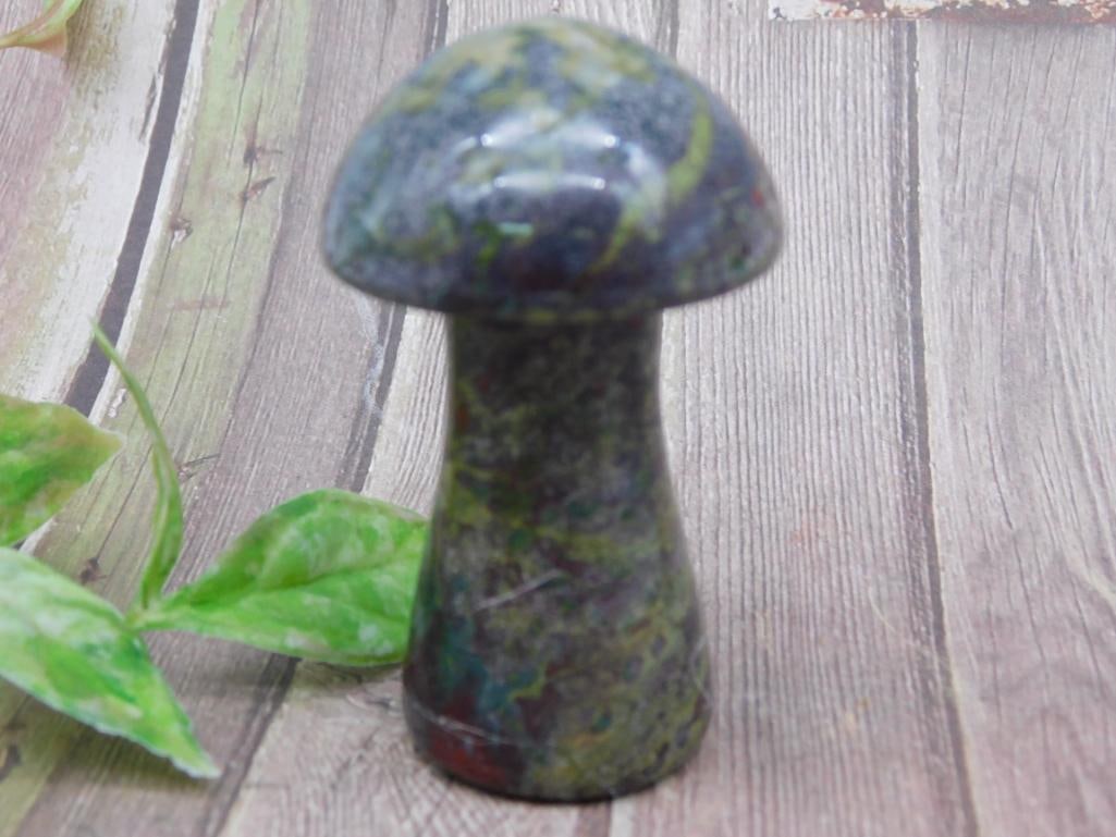 Polished Stone Mushroom Sculpture: Polished Stone Mushroom Sculpture