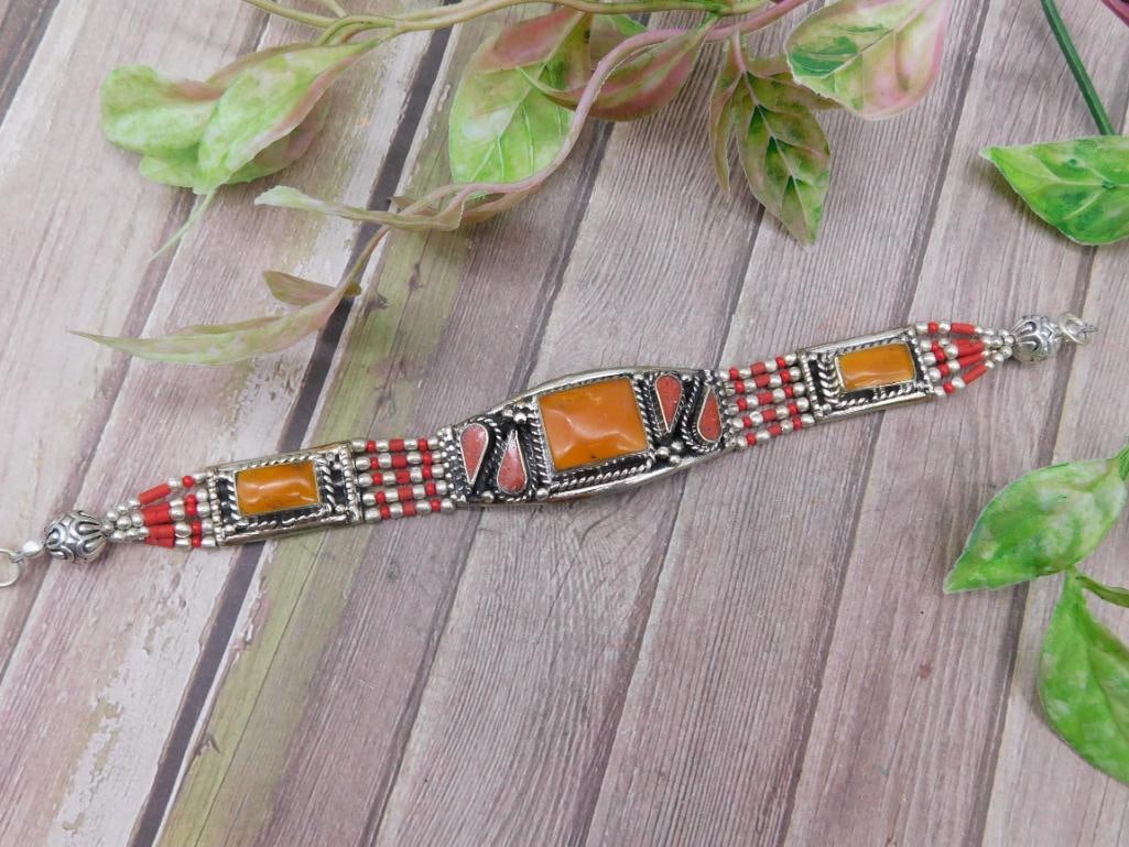 Multicolor Beaded Bracelet With Orange Stone Accents: Multicolor Beaded Bracelet With Orange Stone Accents