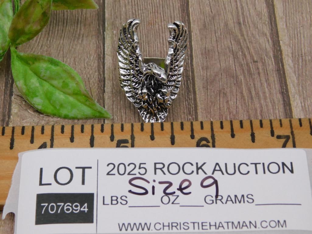 Silver-Tone Eagle Design Ring Size 9 - 3
