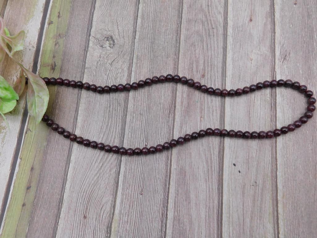 Beaded Garnets With Deep Red Stones: Beaded Garnets With Deep Red Stones
