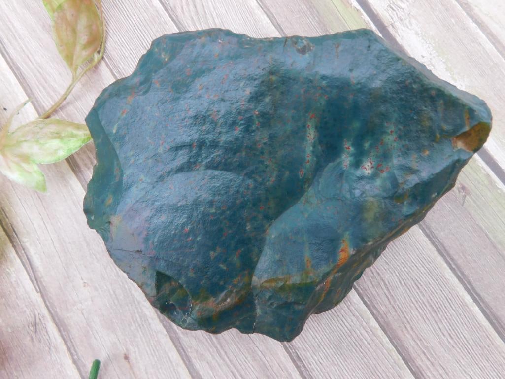 Bloodstone Rock Stone Lapidary Specimen: Bloodstone Rock Stone Lapidary Specimen