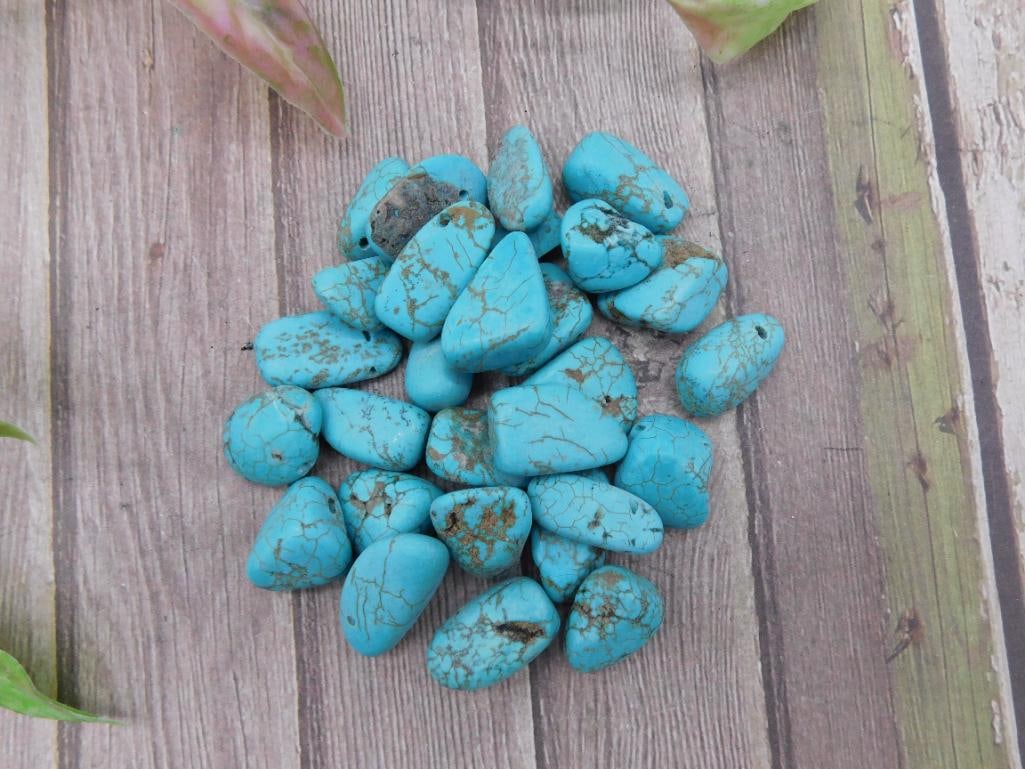 Lot of Polished Turquoise Stones for Collectors or Jewelry: Lot of Polished Turquoise Stones for Collectors or Jewelry