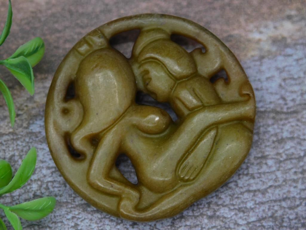Carved Jade Stone Medallion with Figural Motif: Carved Jade Stone Medallion with Figural Motif